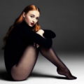 Sophie Turner in collant velati